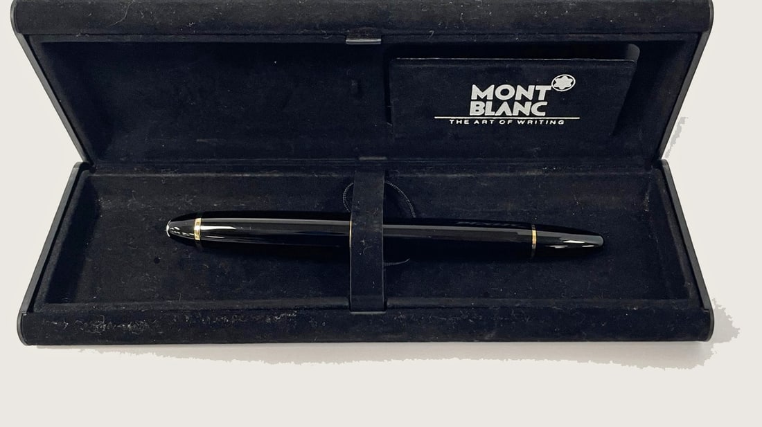 Mont Blanc Meisterstuck No. 146 Fountain Pen (1 of 2)