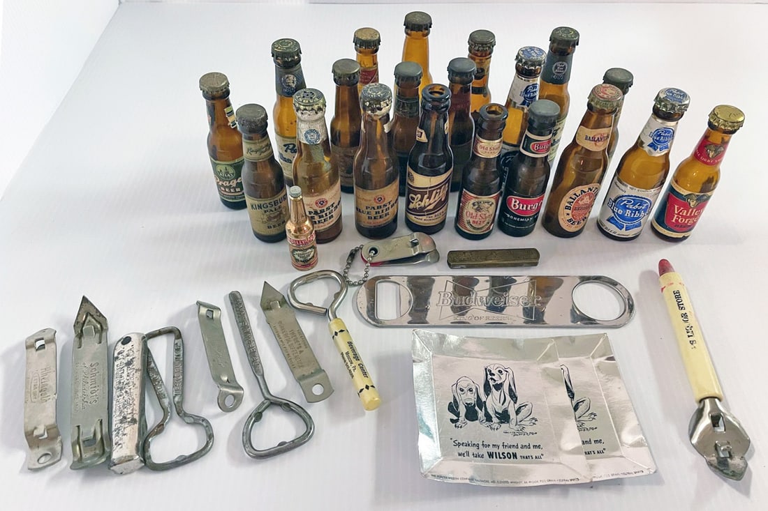 Vintage Beer/Alcohol Related Collectibles (1 of 1)