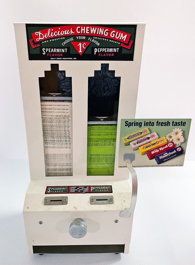 Jolly Good Industries Gum Dispenser Machine (1 of 2)