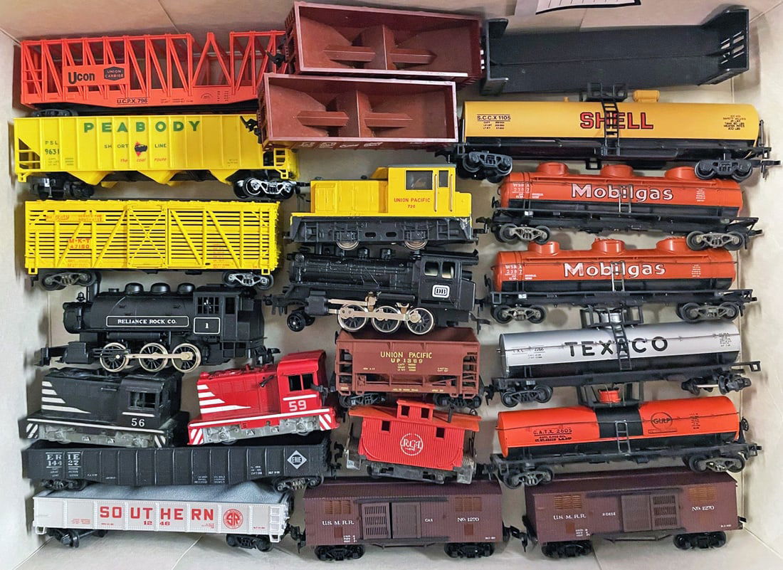 Assorted HO Scale Trains Grouping (1 of 1)