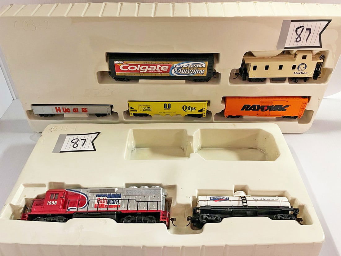 Bachmann HO Scale Train Set (1 of 1)