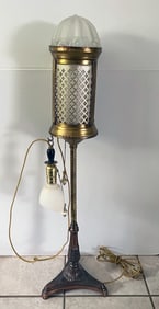 Vintage Hollywood Regency Style Lamp