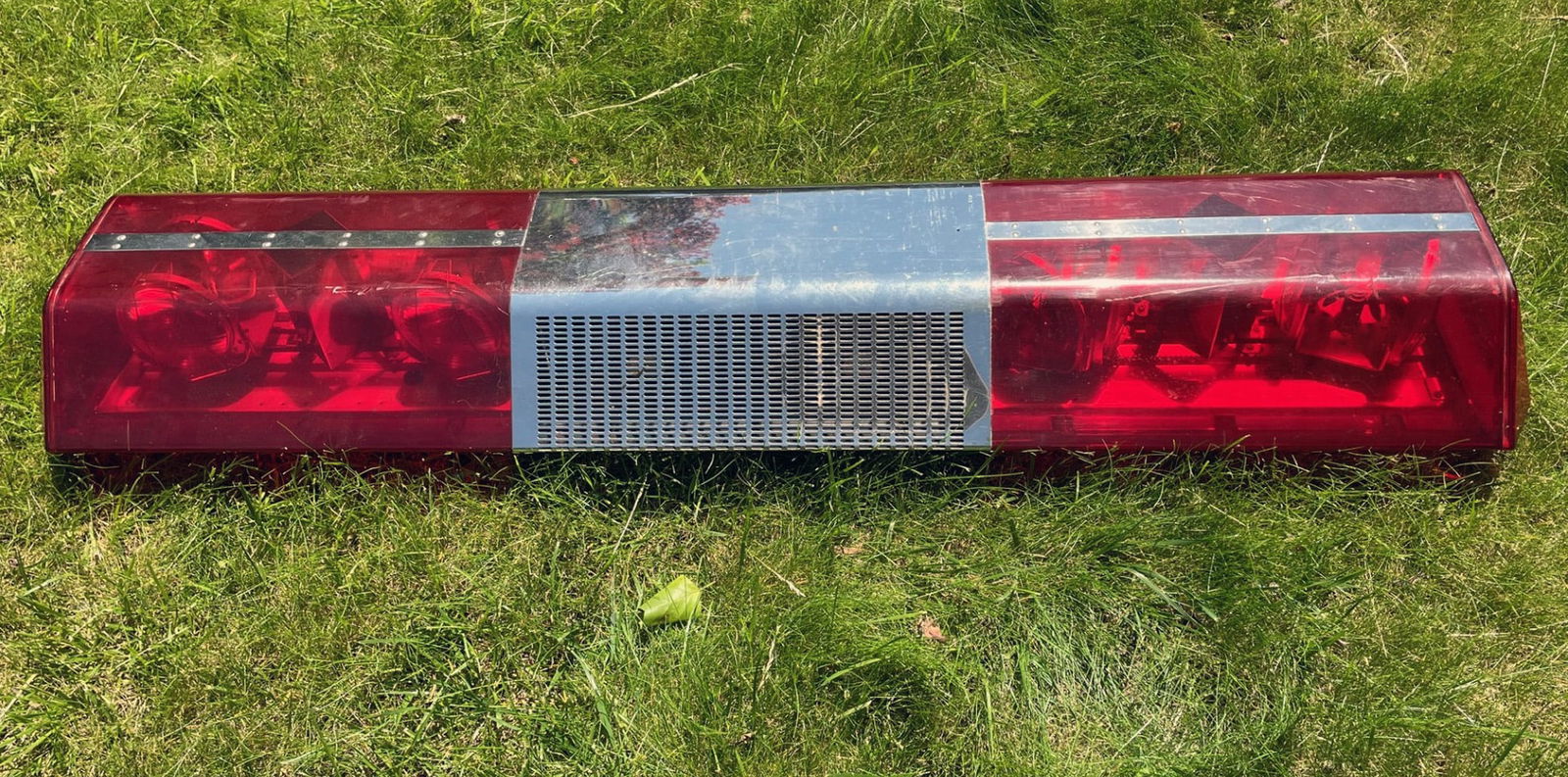 Vintage Code 3 Ambulance Light Bar (1 of 3)