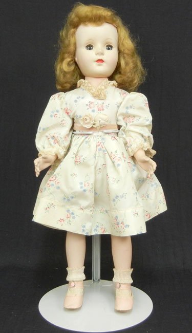 American Character doll "Sweet Sue" hard plastic walker: American Character doll "Sweet Sue" hard plastic walker, 18", green sleep eyes, painted and applied lashes, painted closed mouth, all original wearing dress and matching pantaloons, socks and shoes