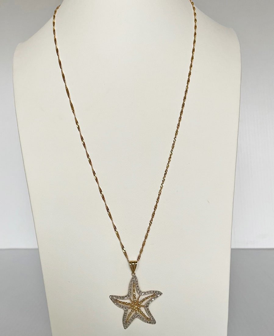 14K Gold Chain with Starfish Pendant (1 of 3)