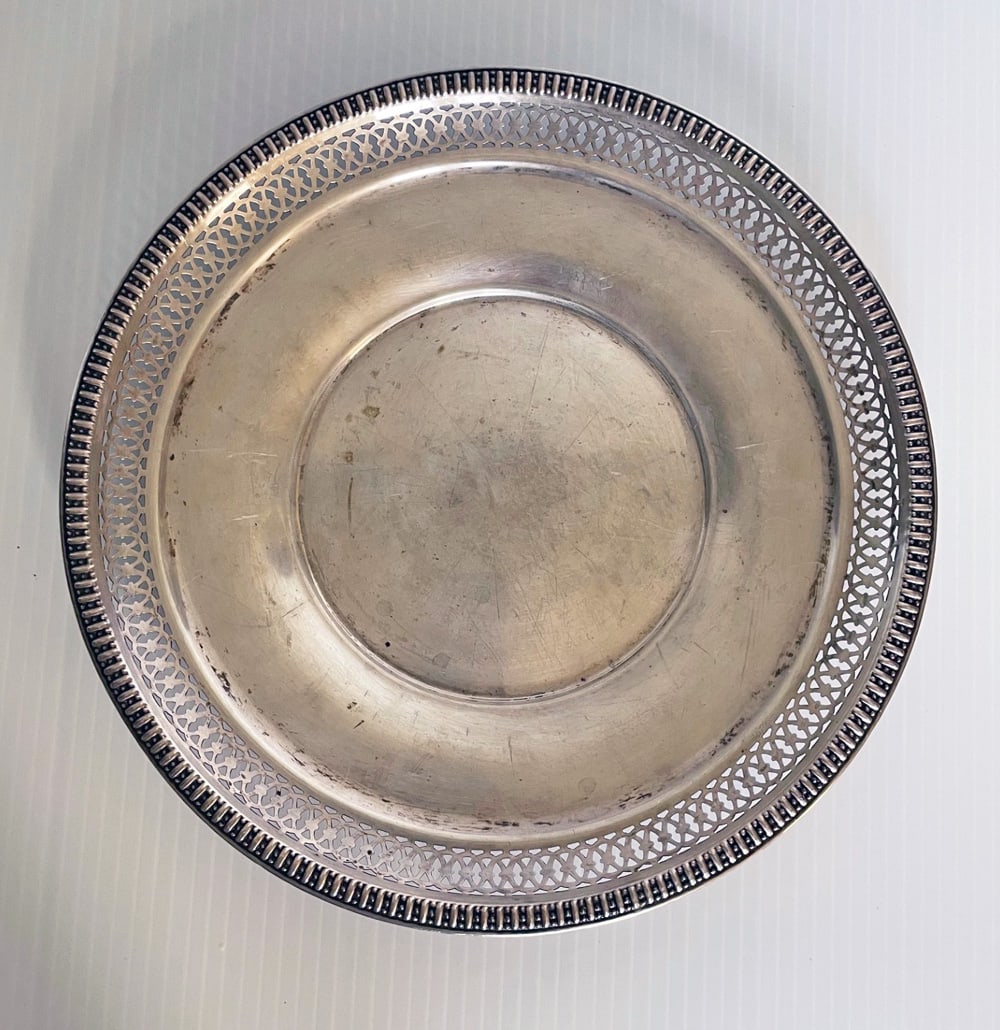 Wm. Rogers Sterling Serving Plate (1 of 2)