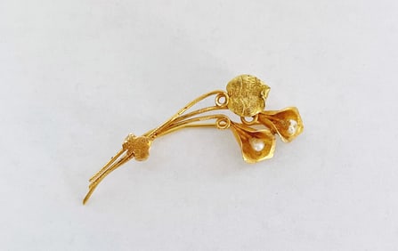 18K Gold Brooch