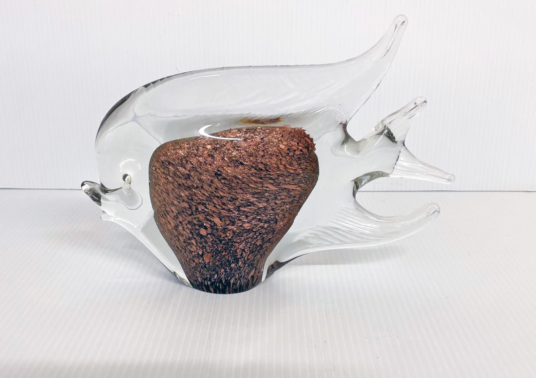 Murano Italian Art Glass Angel Fish Sculpture: Murano Italian art glass angel fish sculpture, circa mid 20th c. to late 20th c., 7 1/4" (h) x 10"