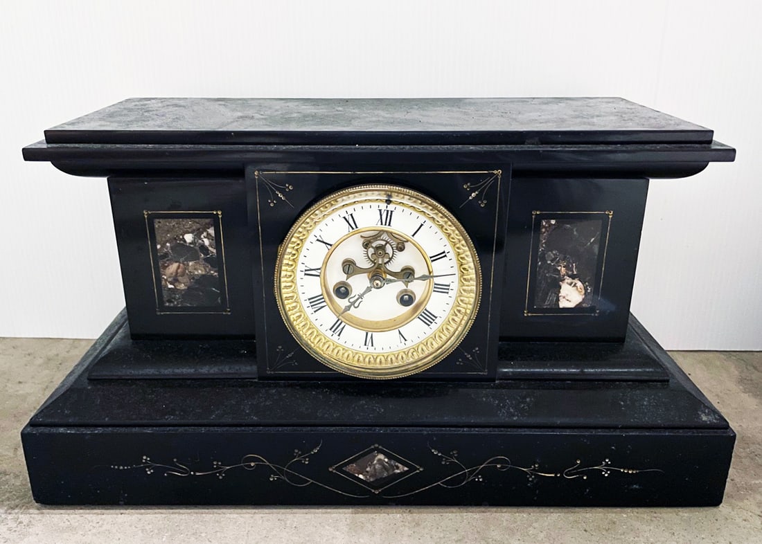 Antique Unmarked Marble Case Mantle Clock (1 of 1)