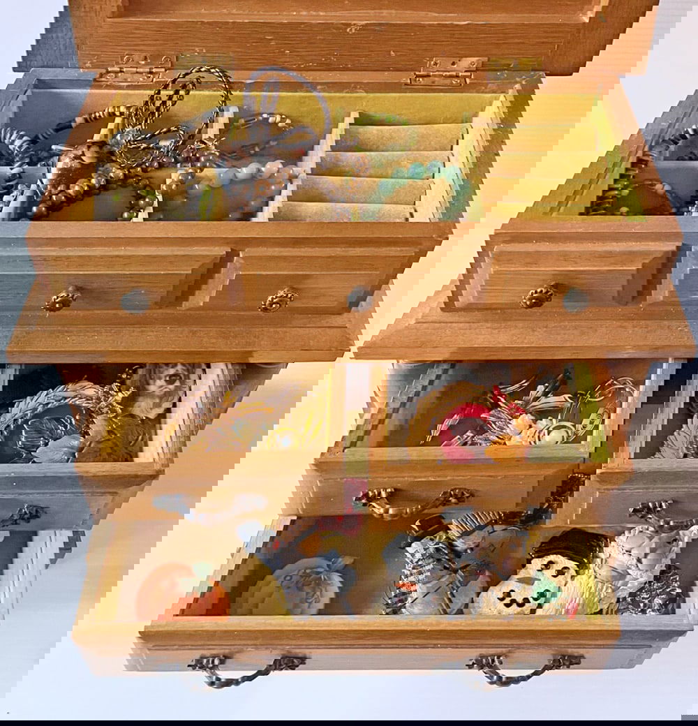 Costume Jewelry in Wooden Jewelry Box (1 of 4)