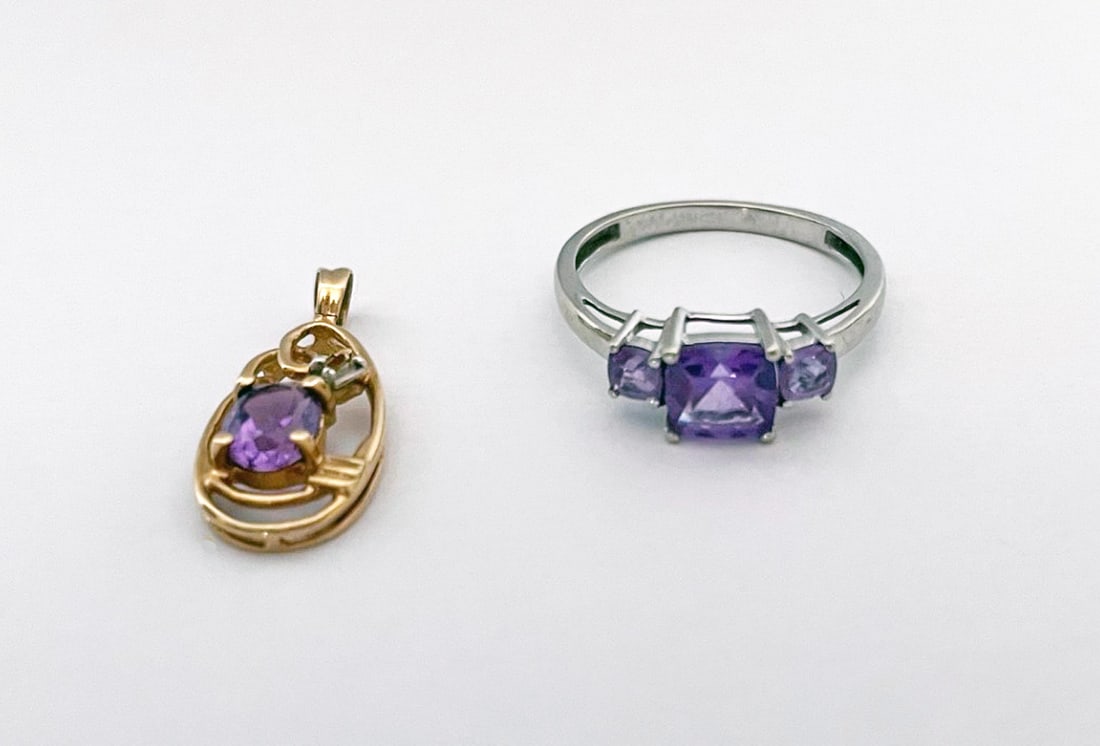 10k Gold Amethyst Ring and Pendant (1 of 2)