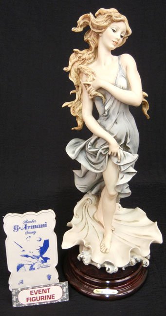 Giuseppe Armani figurine Venus, signed on back, mounted: Giuseppe Armani figurine Venus, signed on back, mounted on base, with Armani plaque, Event figurine tag with members plaque, 14 1/2" high