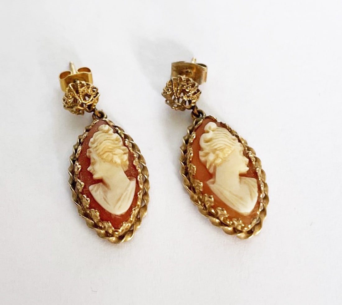 Vintage 14k Gold Cameo Drop Earrings: Vintage 14k gold cameo drop earrings, hand carved shell cameos in custom 14k gold mountings, round filigree tops with pierced post backs, stamped 14k, butterfly backs are not gold, weight 4.8 grams