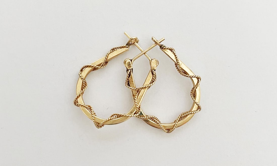 14k Gold Hoop Earrings (1 of 2)