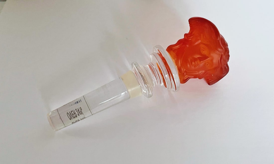 Versace Crystal Bottle Stopper (1 of 2)