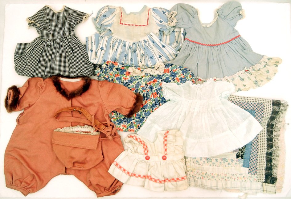 Grouping of vintage and antique doll clothes: Grouping of vintage and antique doll clothes, various sizes