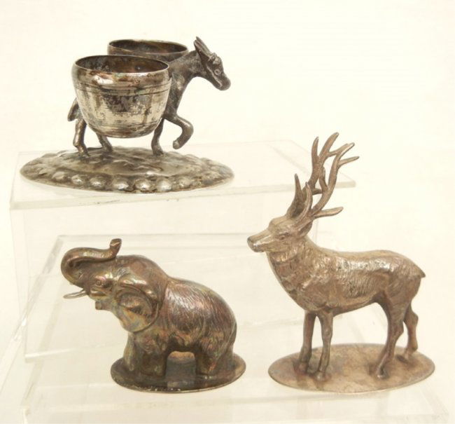 Five miniature silver animal figurines Lot 245