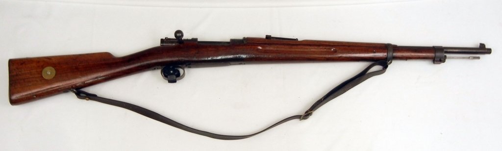 Gevarsfaktori Swedish military 6.5 x 55mm rifle: Carl Gustafs Stads Gevarsfaktori Swedish military 6.5 x 55mm rifle, bolt action, 5 shot, Model 96, Mauser style, internal magazine feed , dated 1909, serial number 244120, barrel length 24", overall l