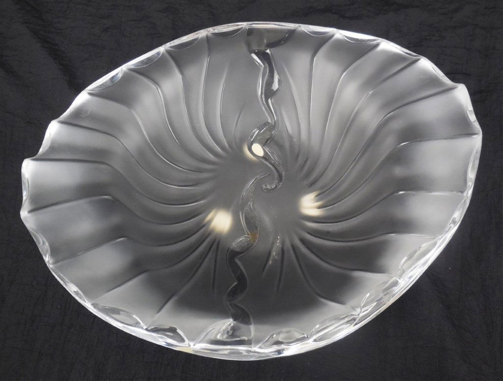 Lalique "Nancy" cendrier (1 of 3)