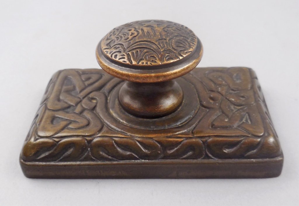 Bronze Tiffany Studios paperweight (1 of 4)