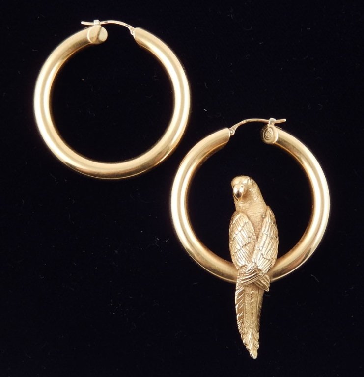 Charles Garnier 18k Gold Hoop Parrot Earrings Sep 25 2015 Stephenson S Auction In Pa