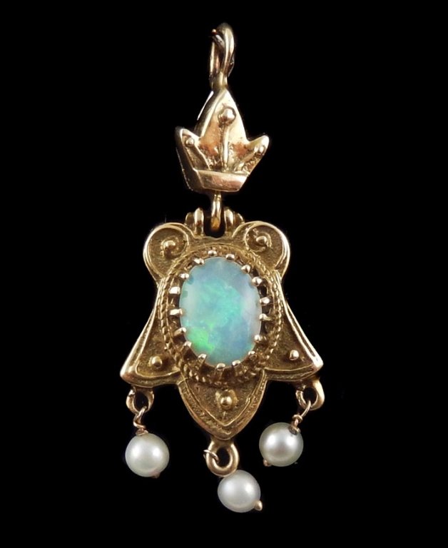 14k gold and opal pendant (1 of 2)