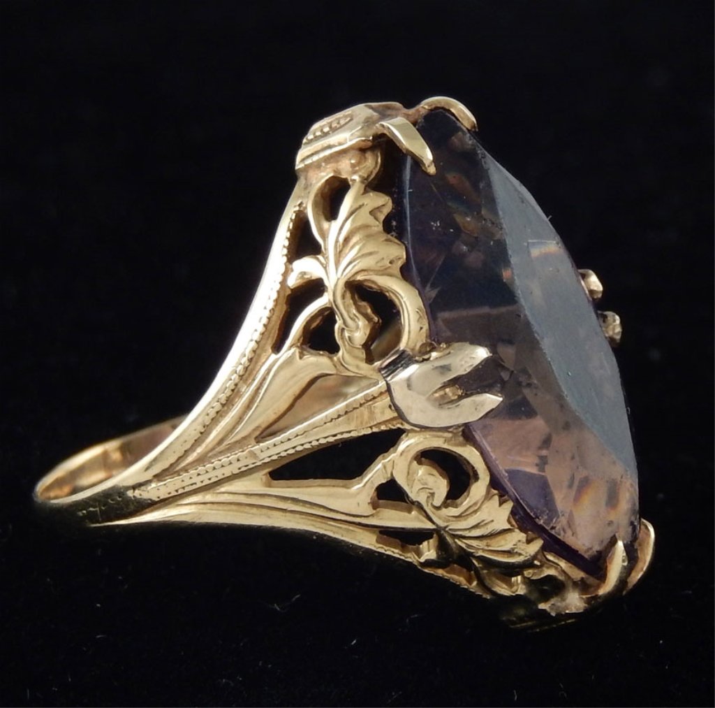 10k gold purple glass ring (1 of 3)