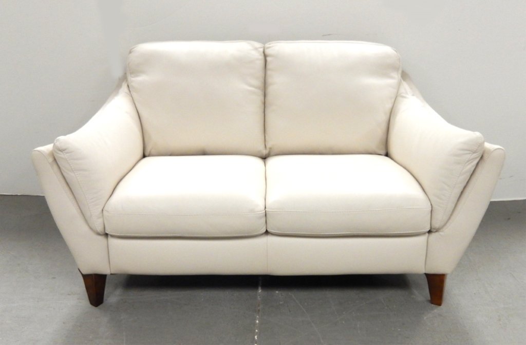 Natuzzi Editions leather loveseat (1 of 4)