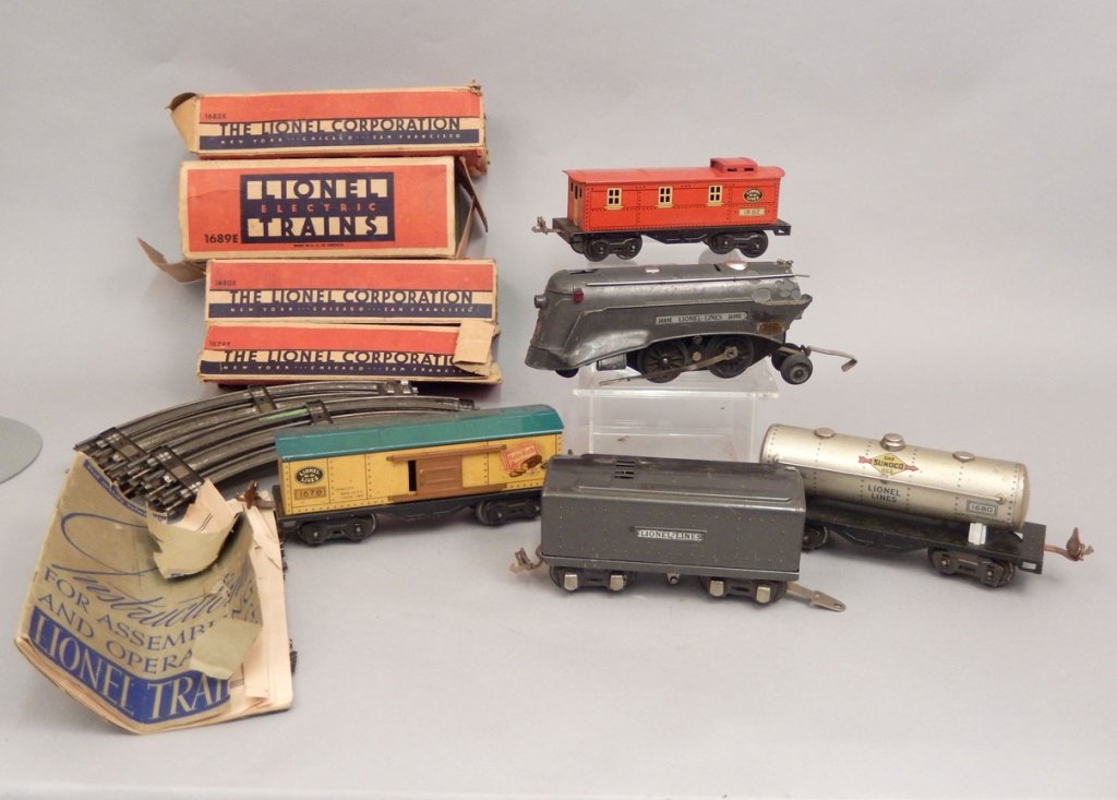 Lionel prewar train set
