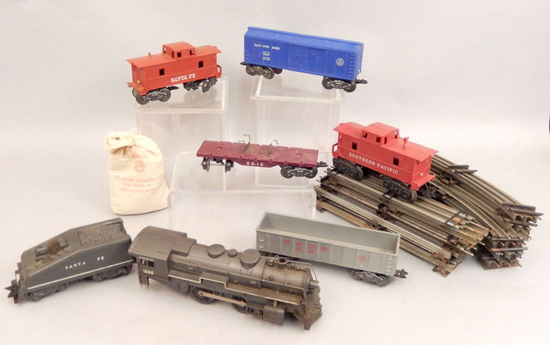 Marx freight train set with track, includes No. 1666 (1 of 5)