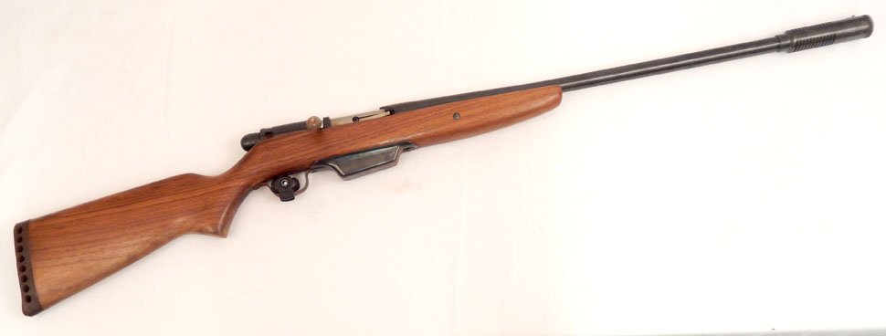 Kessler Arms Corp 12 gauge shotgun, model 30 C: Kessler Arms Corp 12 gauge shotgun, bolt action, 3 shot, model 30 C, magazine feed, no serial number, barrel length 27", overall length 47", with Komp-Choke compensator plus adjustable choke, C&R YES,