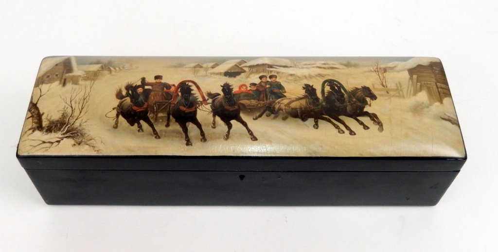 Russian lacquer table box (1 of 5)