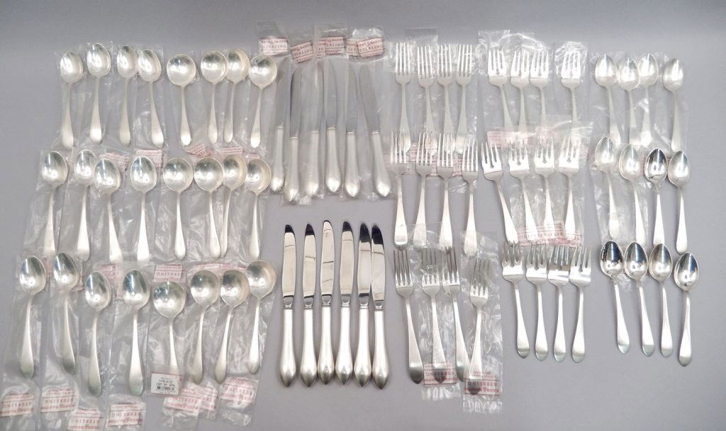 Reed & Barton "Pointed Antique" sterling silver (1 of 4)