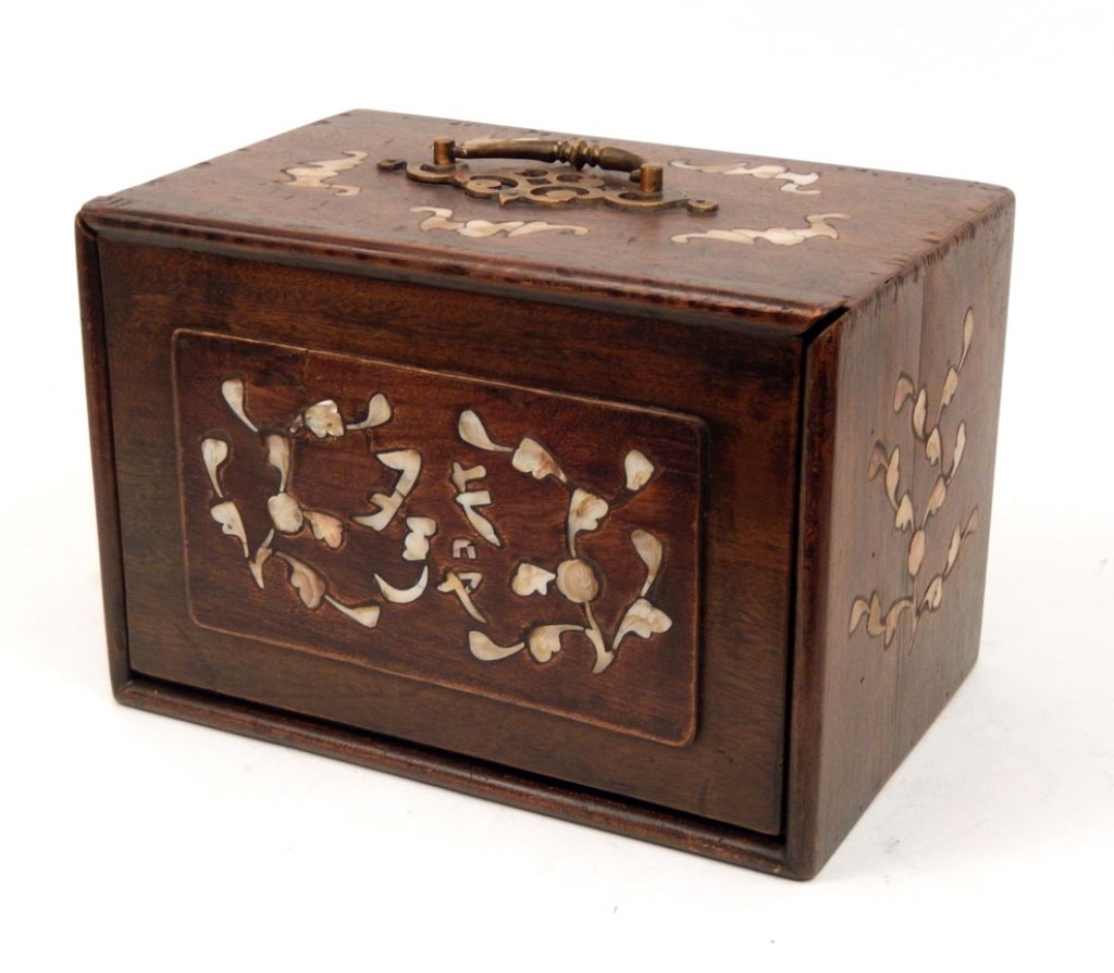 Mah Jong set (1 of 5)