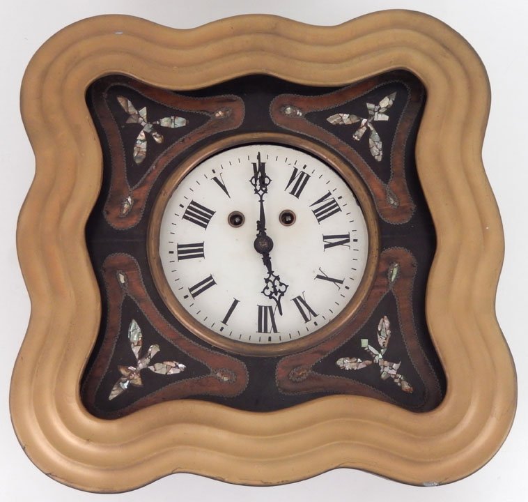 Framed wall clock (1 of 7)