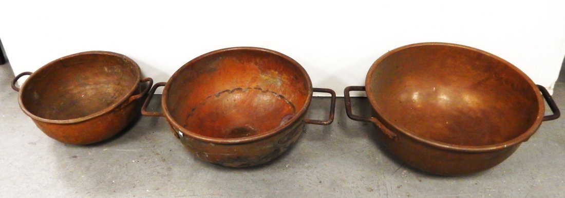 Three graduated copper candy kettles (1 of 2)