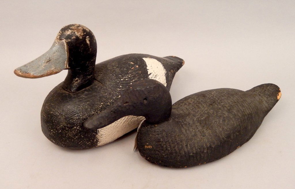 Two wooden duck decoys (1 of 7)
