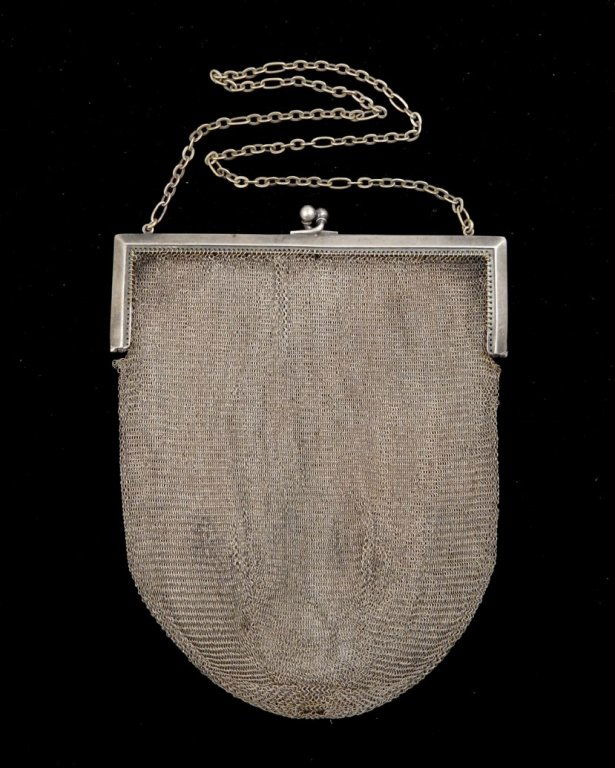 Whiting & Davis German silver mesh purse (1 of 4)