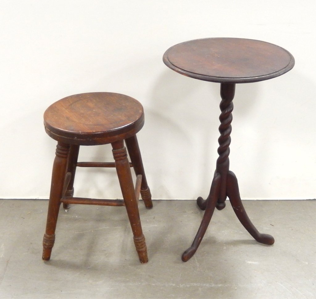 School project country stand and a stool (1 of 8)