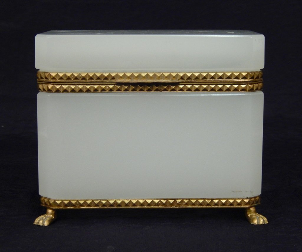 Opaline and bronze dresser box: Opaline and bronze footed dresser box, bronze dore mountings, hinged lid, paw feet, 4 3/8" high x 5 1/2" across x 3 5/8" deep