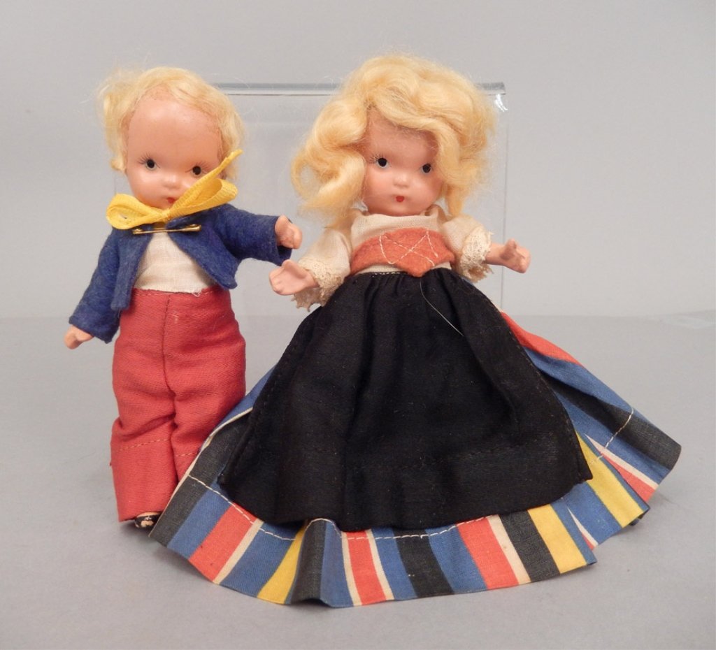 Pair of  Nancy Ann Storybook dolls (1 of 3)