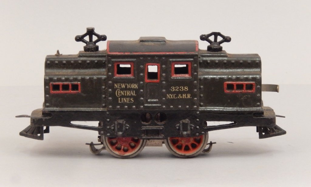Bing cast iron No. 3238 NYC & HR engine, O gauge (1 of 5)