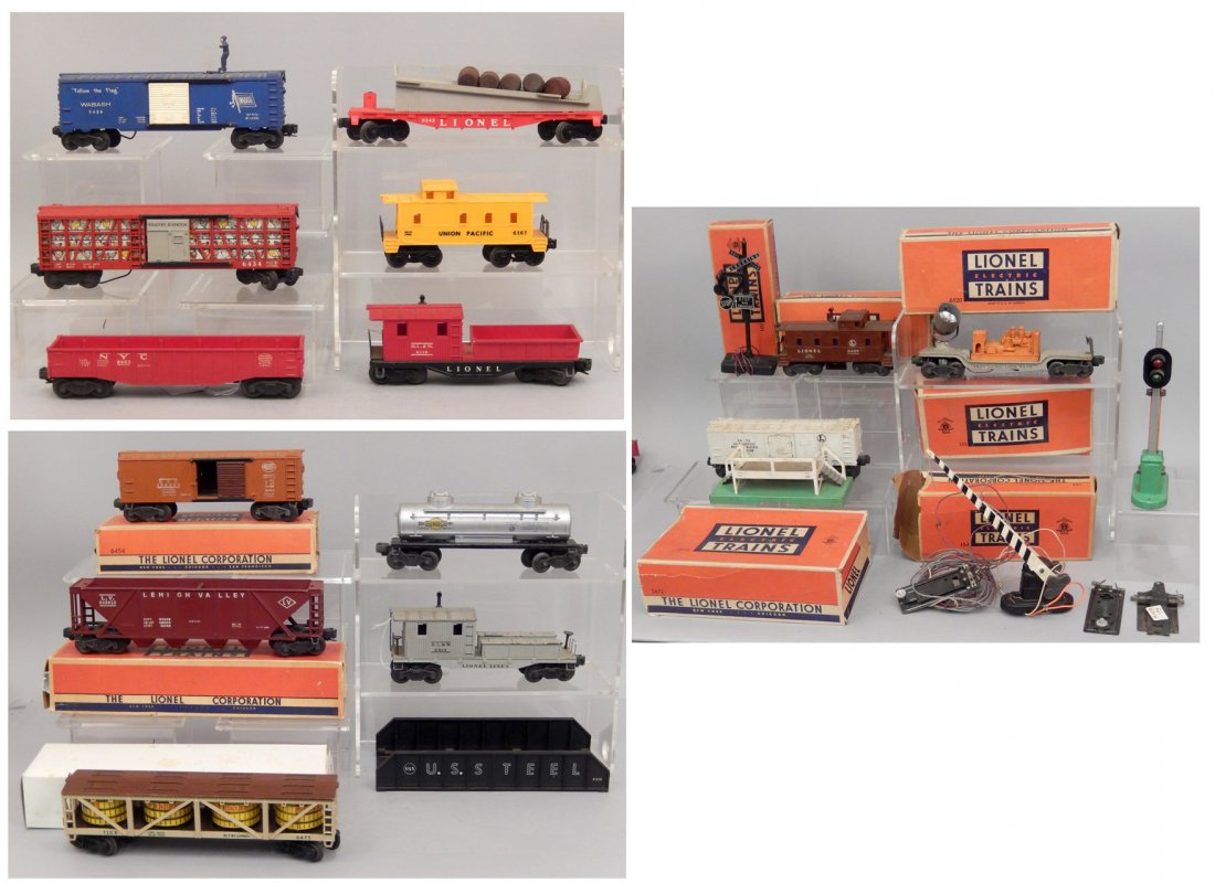Grouping of Lionel freight cars, some in boxes, include (1 of 10)