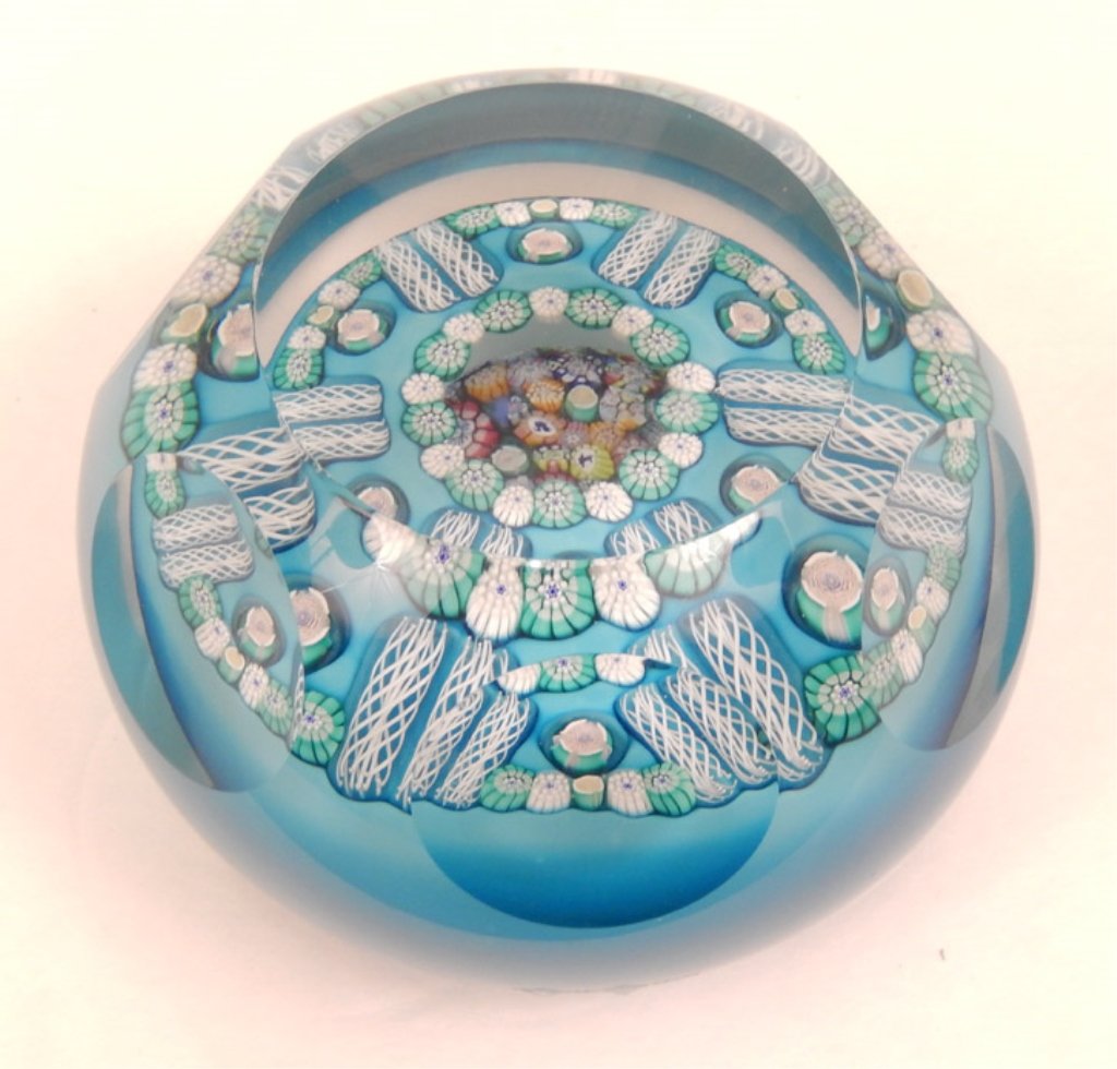John Deacons art glass paperweight (1 of 6)