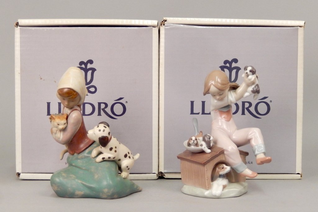 Two Lladro porcelain figurines in original boxes (1 of 5)