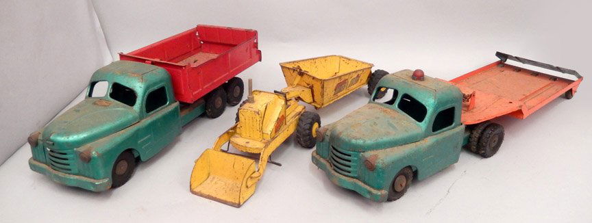 Three pressed steel trucks (1 of 10)