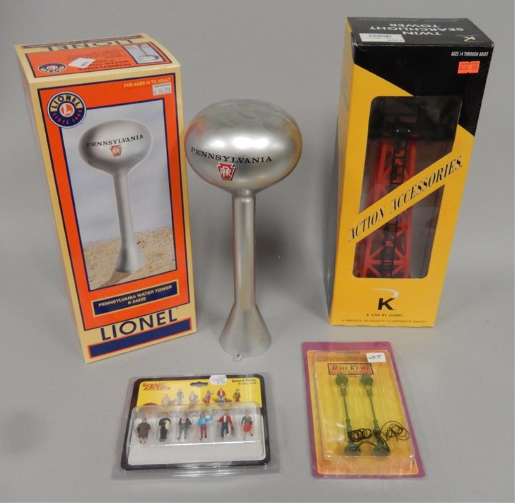 Grouping of platform pieces in original boxes (1 of 5)