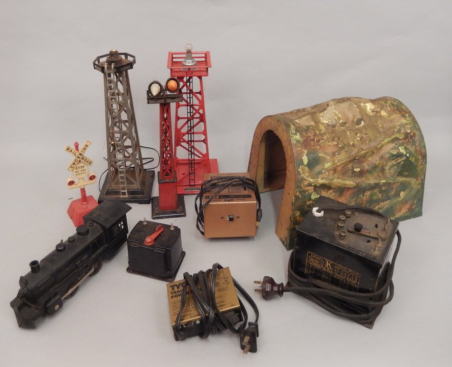 Grouping of train accessories (1 of 8)