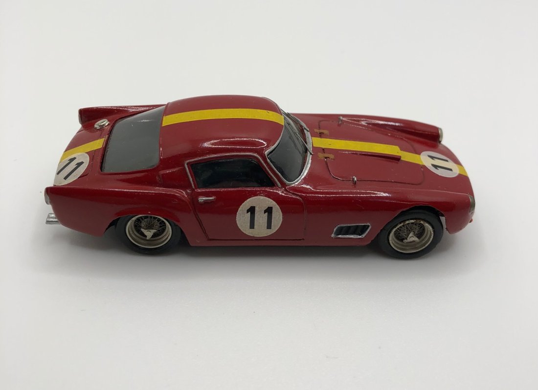 Starter Ferrari 250 GT Tour de France 1/43rd model (1 of 5)