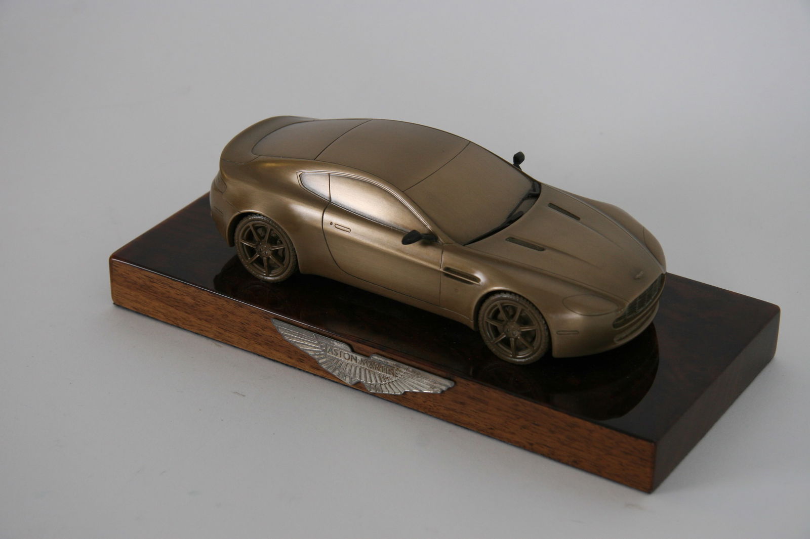Aston Martin V8 cast bronze model by  Anthony Holt silversmiths (1 of 4)